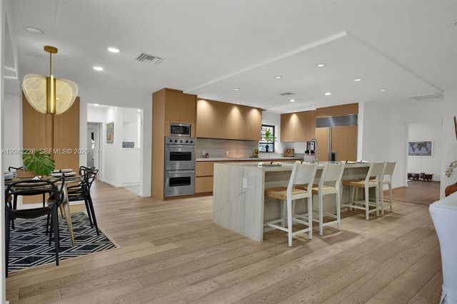 5801 SW 37th Terrace, Dania Beach, FL 33312
