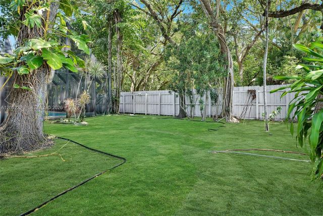 5801 SW 37th Terrace, Dania Beach, FL 33312