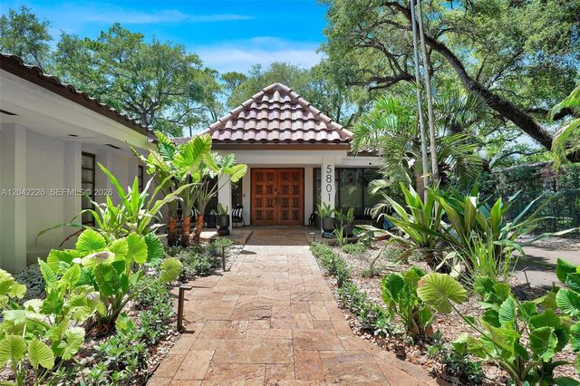5801 SW 37th Terrace, Dania Beach, FL 33312