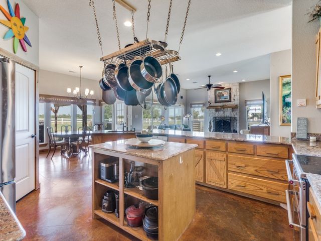 1723 Highland Drive, Whitney, TX 76692