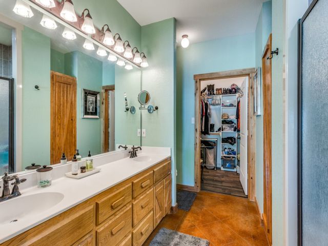 1723 Highland Drive, Whitney, TX 76692