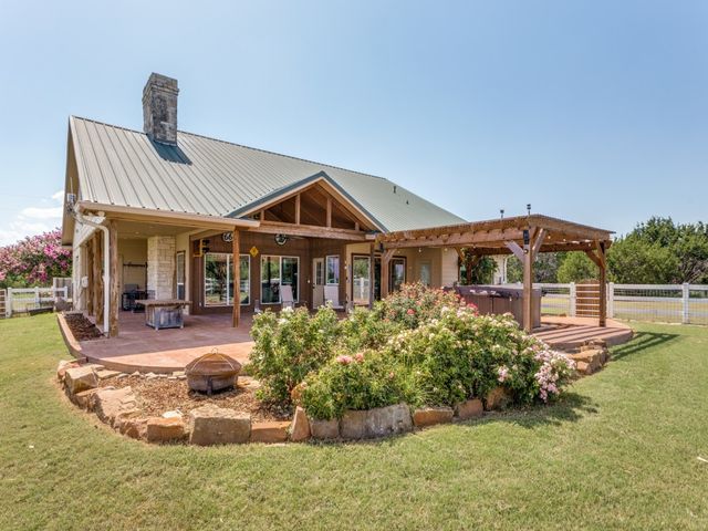 1723 Highland Drive, Whitney, TX 76692