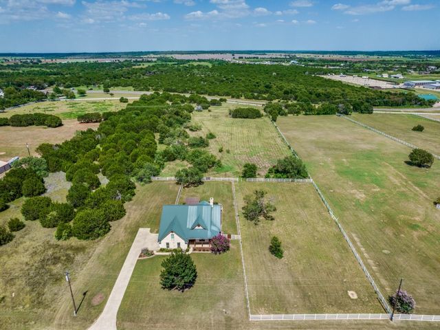 1723 Highland Drive, Whitney, TX 76692
