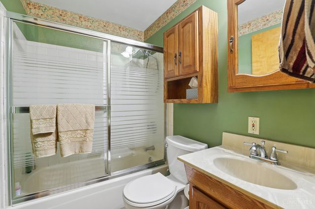 216 Amelia Olive Branch Road, Batavia Twp, OH 45102