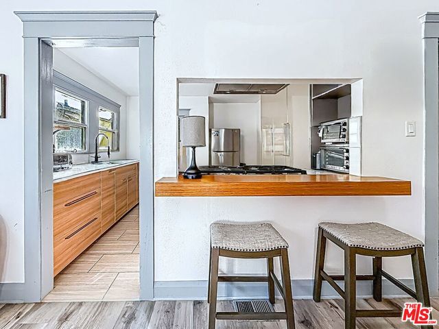 3025 Edgehill Drive, Los Angeles, CA 90018