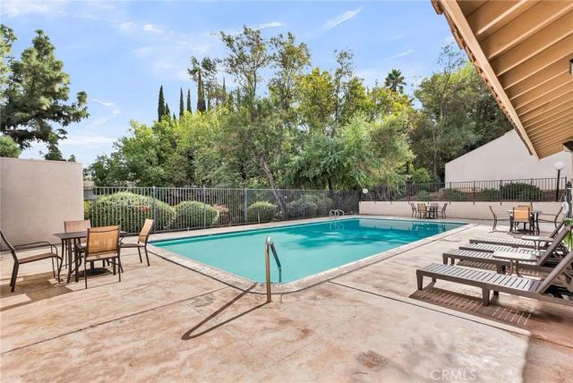 2252 El Capitan, Riverside, CA 92506