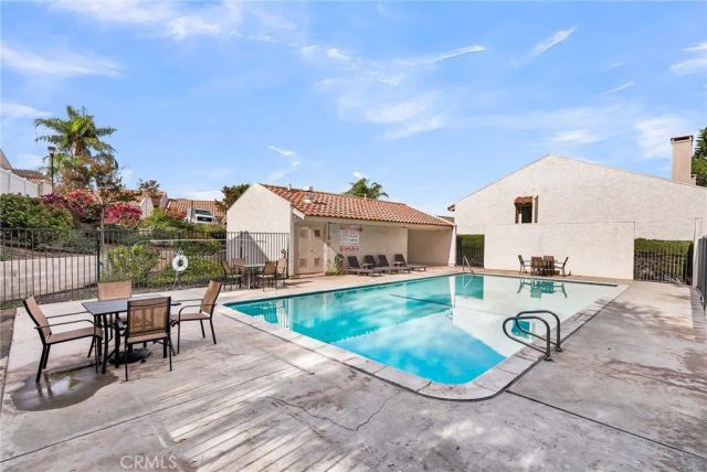 2252 El Capitan, Riverside, CA 92506