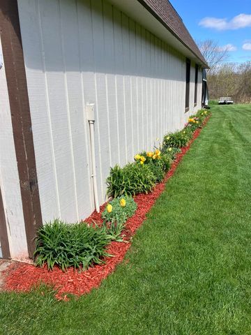 1298 N Cummings Road, Davison, MI 48423