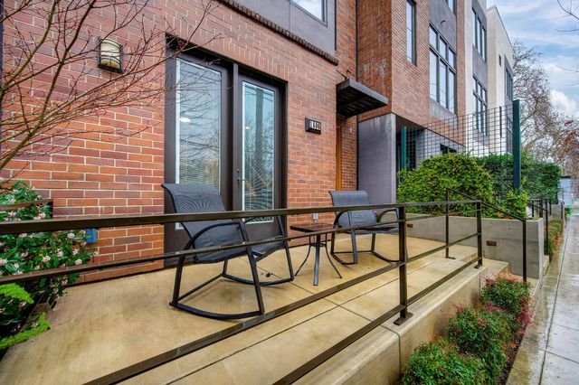 1606 20th St, Sacramento, CA 95811