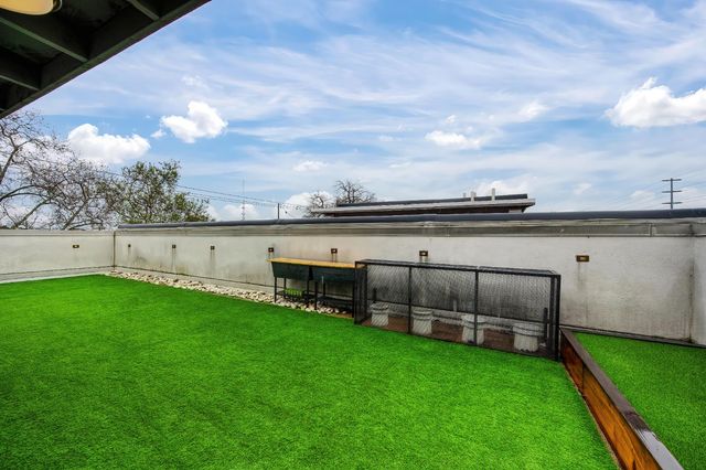 1606 20th St, Sacramento, CA 95811