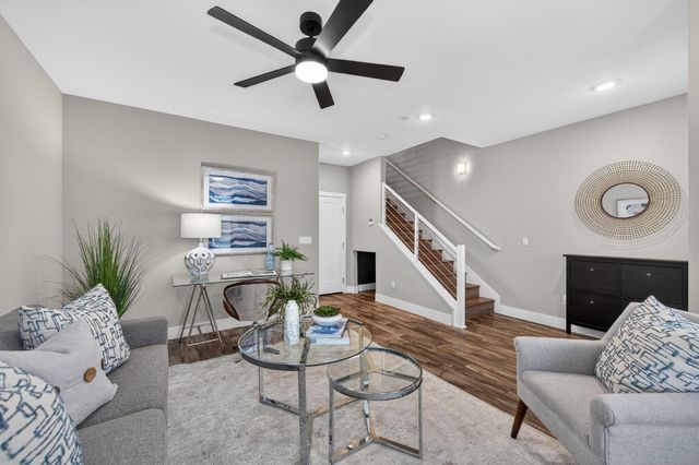 1606 20th St, Sacramento, CA 95811