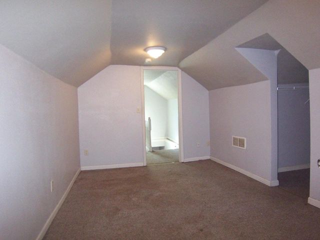 1214 S GREENWOOD AVENUE, Green Bay, WI 54304