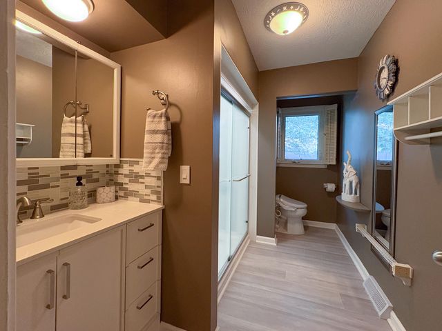 124 Yorkshire Court, Versailles, KY 40383