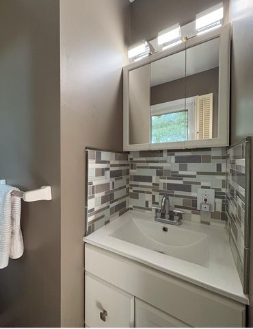 124 Yorkshire Court, Versailles, KY 40383