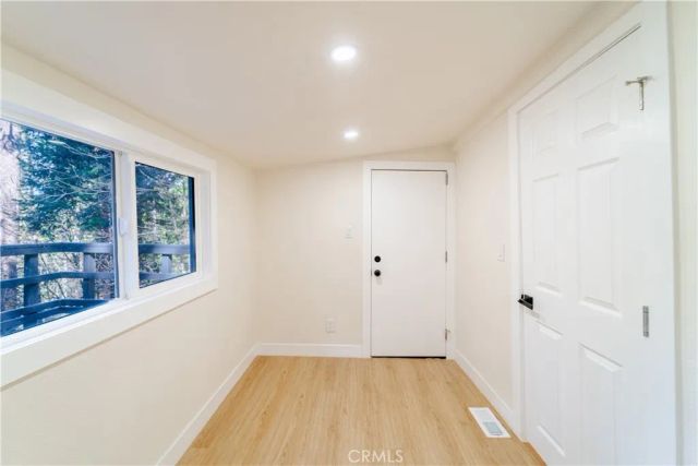 982 Oak, Crestline, CA 92325