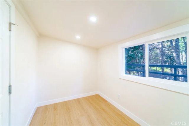 982 Oak, Crestline, CA 92325
