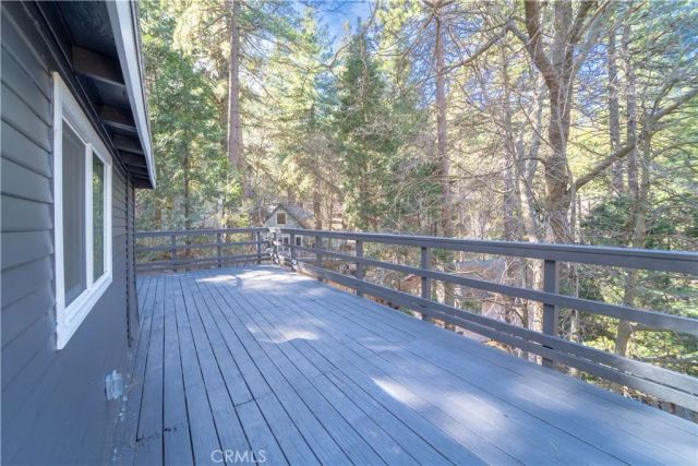 982 Oak, Crestline, CA 92325