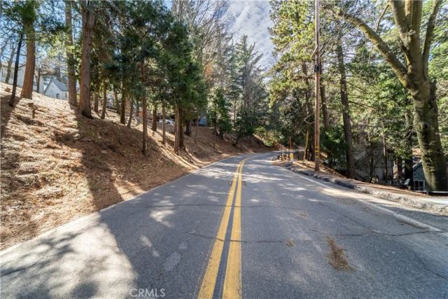 982 Oak, Crestline, CA 92325