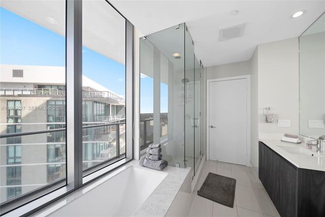 480 NE 31st St 4907, Miami, FL 33137