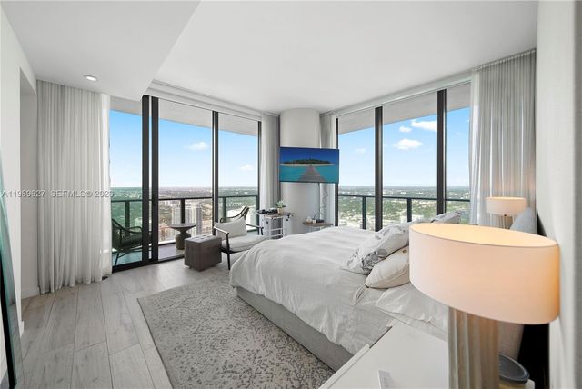 480 NE 31st St 4907, Miami, FL 33137