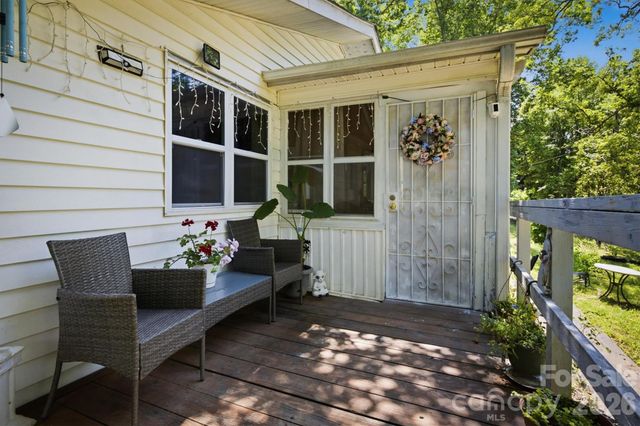 3153 Faith Temple Church Road, Morganton, NC 28655