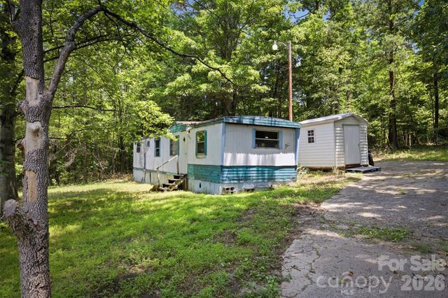 3153 Faith Temple Church Road, Morganton, NC 28655
