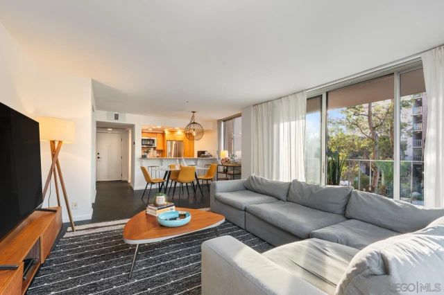 3635 7Th Ave 2D, San Diego, CA 92103