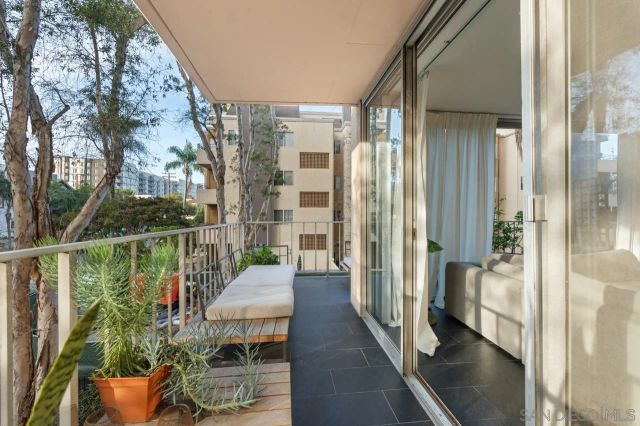 3635 7Th Ave 2D, San Diego, CA 92103