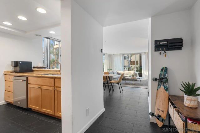 3635 7Th Ave 2D, San Diego, CA 92103