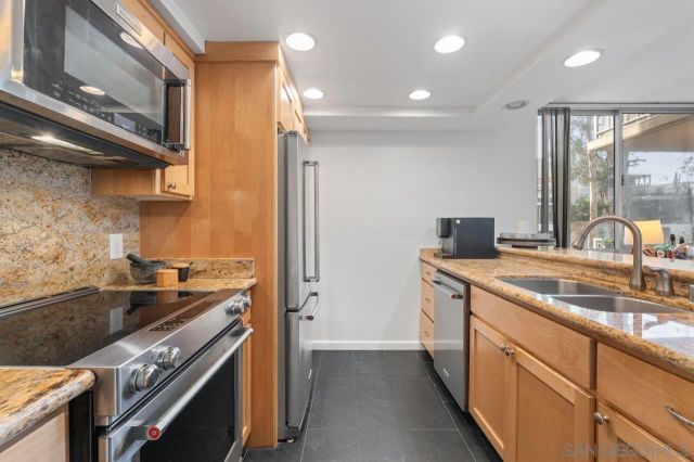 3635 7Th Ave 2D, San Diego, CA 92103