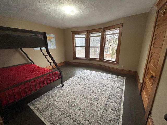 226 Monroe Street, Saline, MI 48176