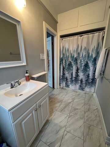 226 Monroe Street, Saline, MI 48176