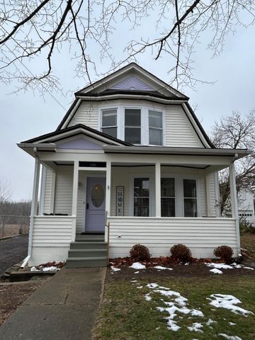 226 Monroe Street, Saline, MI 48176