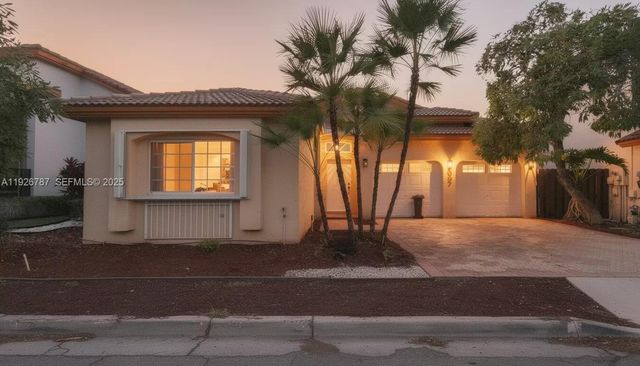 10997 NW 58th Ter, Doral, FL 33178