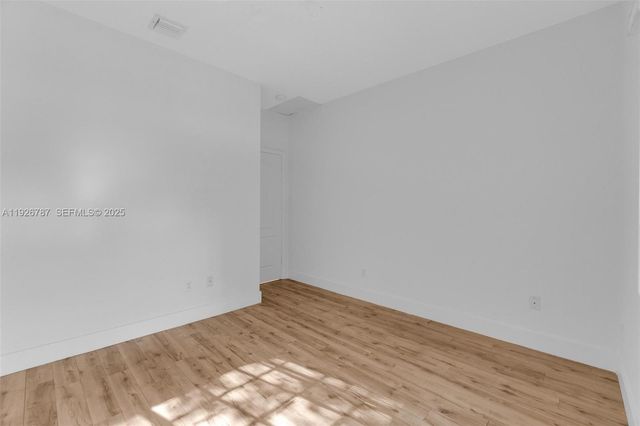 10997 NW 58th Ter, Doral, FL 33178