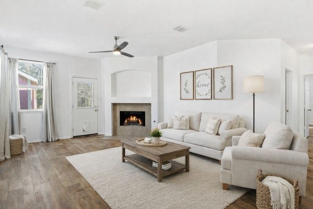 1125 Timber Creek Drive, Lewisville, TX 75067