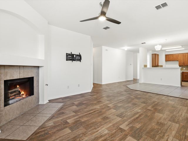 1125 Timber Creek Drive, Lewisville, TX 75067