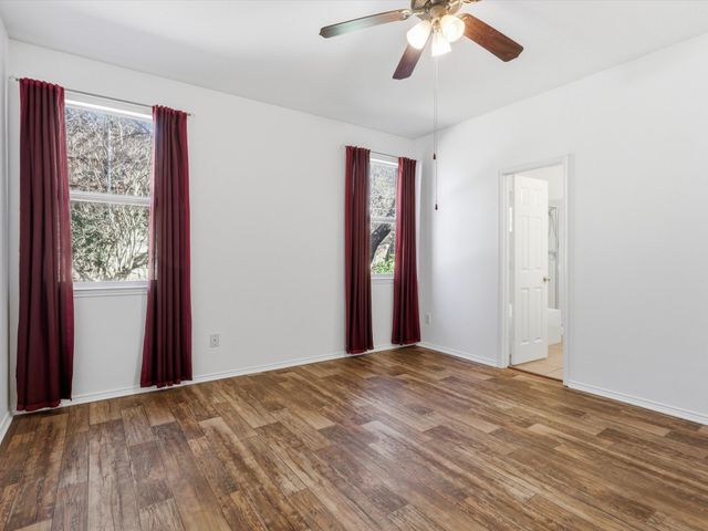 1125 Timber Creek Drive, Lewisville, TX 75067