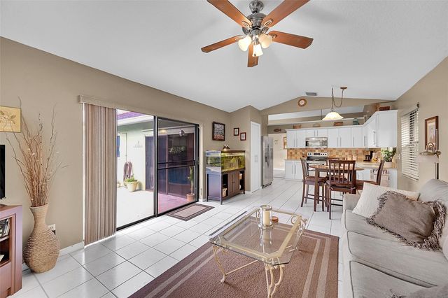 12378 NW 26th Ct, Coral Springs, FL 33065