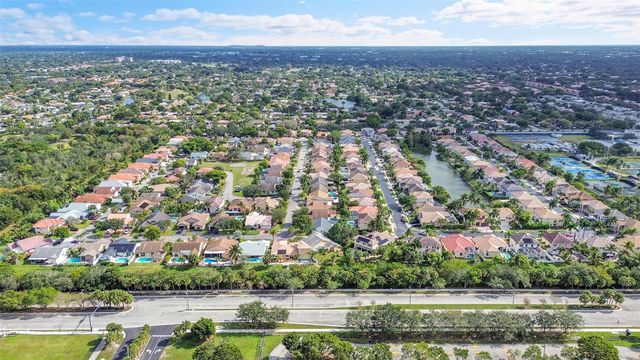 12378 NW 26th Ct, Coral Springs, FL 33065