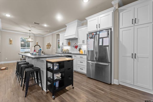 19438 Cedarpark Place, Lindale, TX 75771