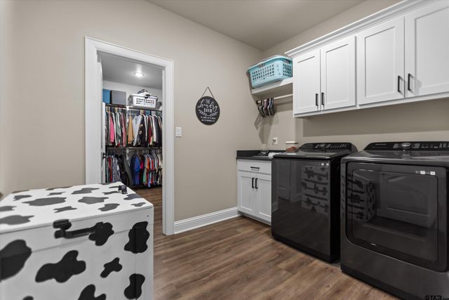 19438 Cedarpark Place, Lindale, TX 75771