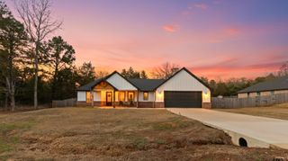 19438 Cedarpark Place, Lindale, TX 75771