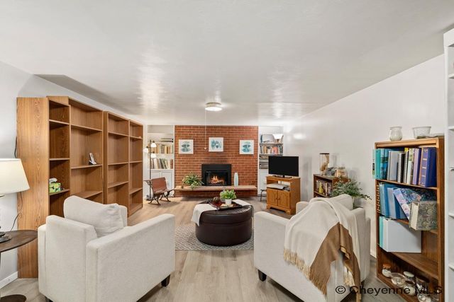 1125 ROSEBUD RD, Cheyenne, WY 82001