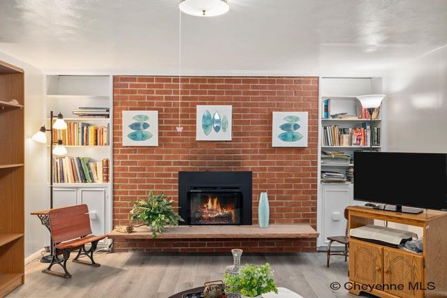 1125 ROSEBUD RD, Cheyenne, WY 82001