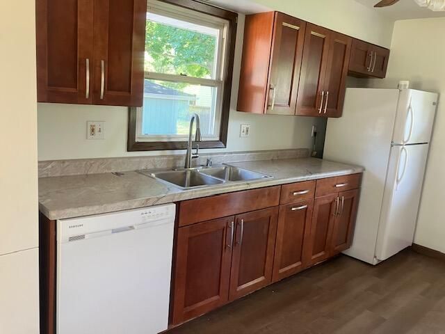 2109 W 7th St Street, Winthrop Harbor, IL 60096
