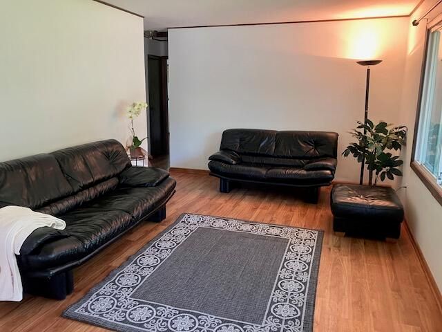 2109 W 7th St Street, Winthrop Harbor, IL 60096