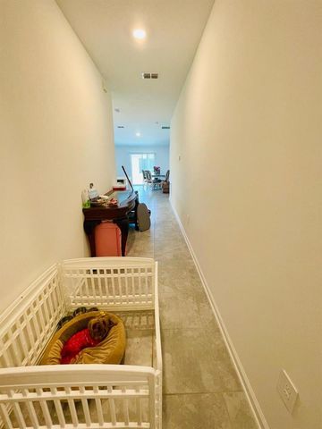 639 Daring Drive, Davenport, FL 33837