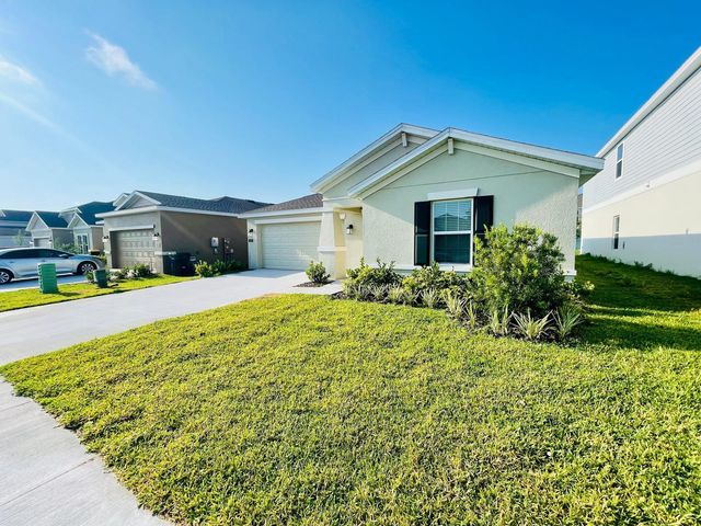 639 Daring Drive, Davenport, FL 33837