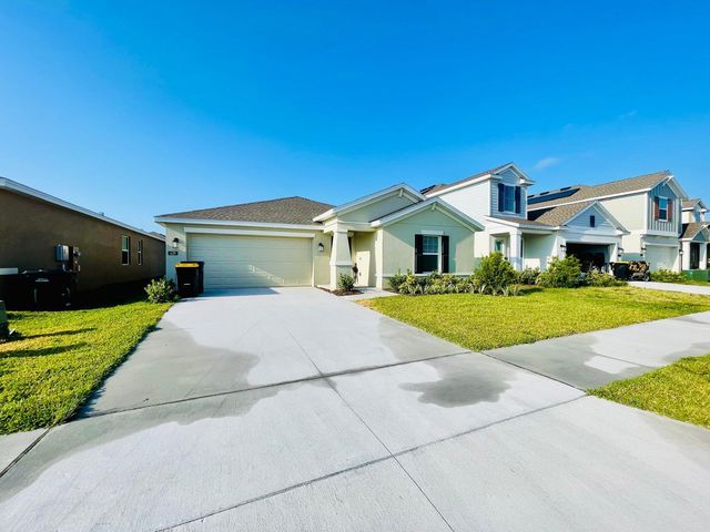 639 Daring Drive, Davenport, FL 33837